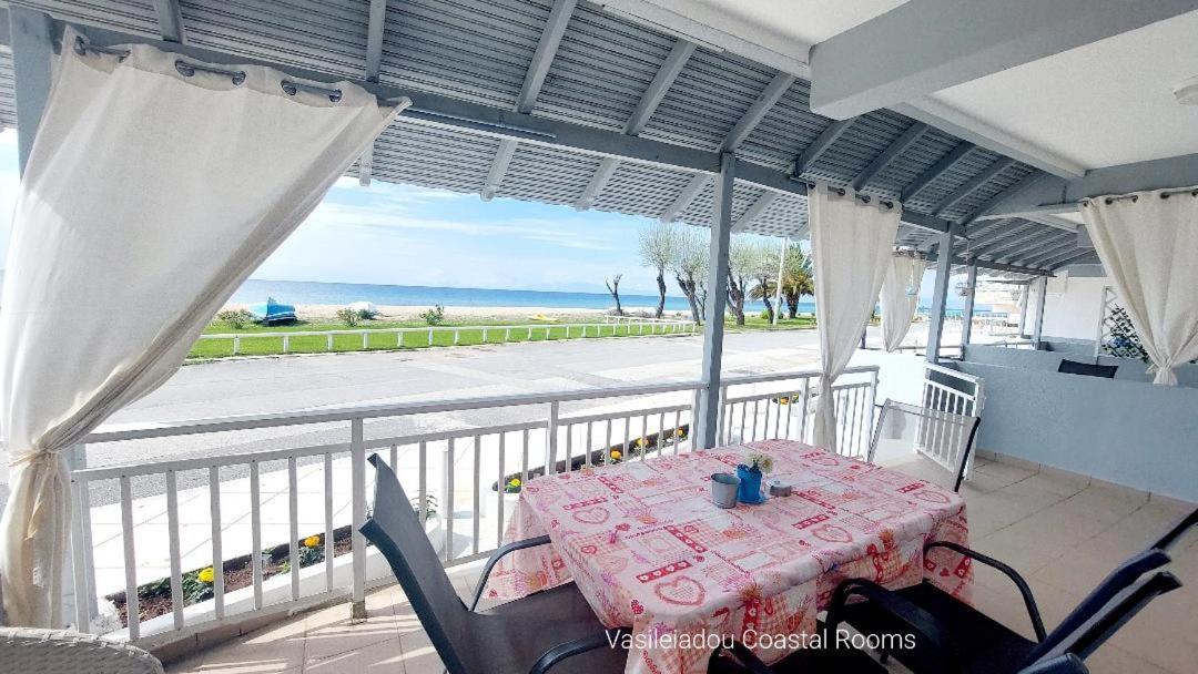 Vasileiadou Coastal Rooms Flogita Exteriér fotografie